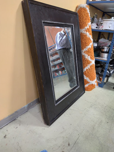 Thrift Store «Community Thrift Stores», reviews and photos, 1047 SE Military Dr, San Antonio, TX 78214, USA