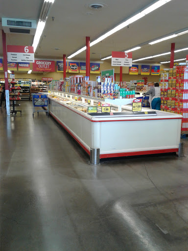 Grocery Store «Grocery Outlet Bargain Market», reviews and photos, 6425 6th Ave, Tacoma, WA 98406, USA