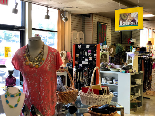 Thrift Store «SPCA Rummage Store», reviews and photos, 199 Zan Rd, Charlottesville, VA 22901, USA