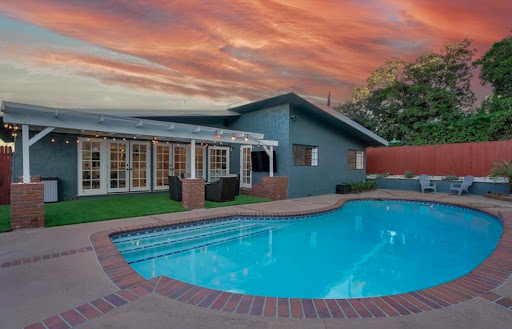 Cari & Britt Properties Vista Sothebys International Realty image