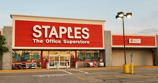 Office Supply Store «Staples», reviews and photos, 18 Lyman St, Westborough, MA 01581, USA