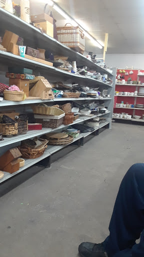 Thrift Store «The Salvation Army Family Store & Donation Center», reviews and photos