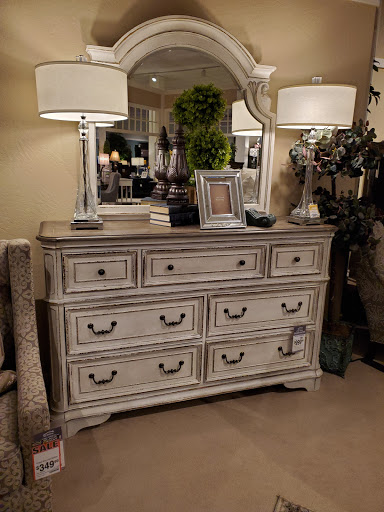 Furniture Store «RC Willey», reviews and photos, 2301 300 W, Salt Lake City, UT 84115, USA