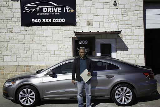 Used Car Dealer «Sign It Drive It», reviews and photos, 809 S Woodrow Ln, Denton, TX 76205, USA