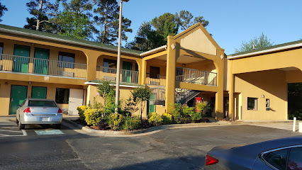 Green Roof Inn and Suites Kennesaw