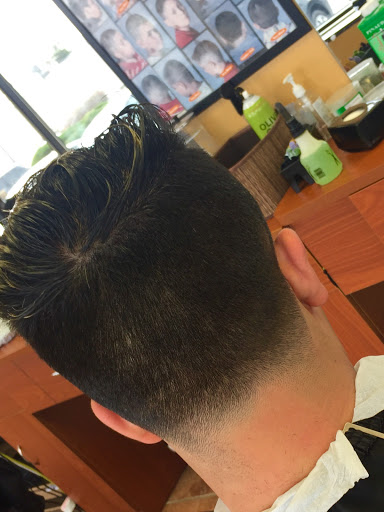 Barber Shop «Hi-top Barber Shop», reviews and photos, 6301 Little River Turnpike, Alexandria, VA 22312, USA