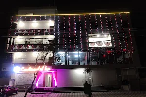 Continental Inn Hotel IN Ayodhya Bypass image