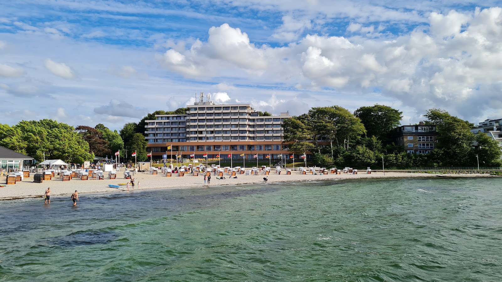 Strand Glucksburg'in fotoğrafı çok temiz temizlik seviyesi ile