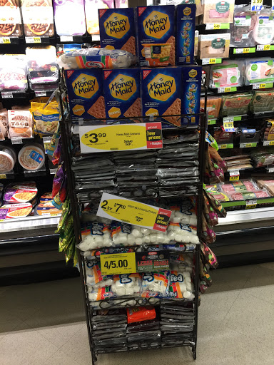 Grocery Store «Ralphs Fresh Fare», reviews and photos, 4700 Admiralty Way, Marina Del Rey, CA 90292, USA