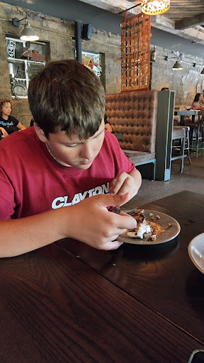 Pizza Restaurant «Market North End», reviews and photos, 474 N Old Woodward Ave, Birmingham, MI 48009, USA