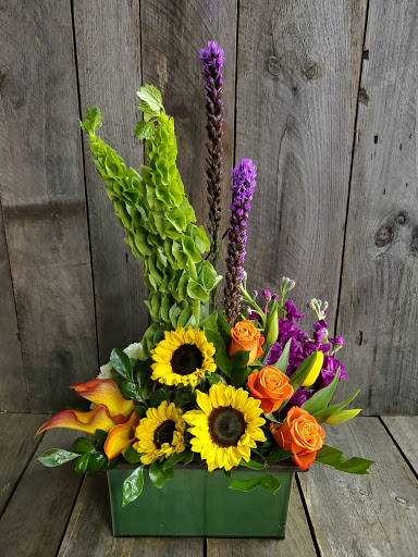 Florist «Picket Fence Floral and Design», reviews and photos, 897-20 Washington Ave, Holland, MI 49423, USA