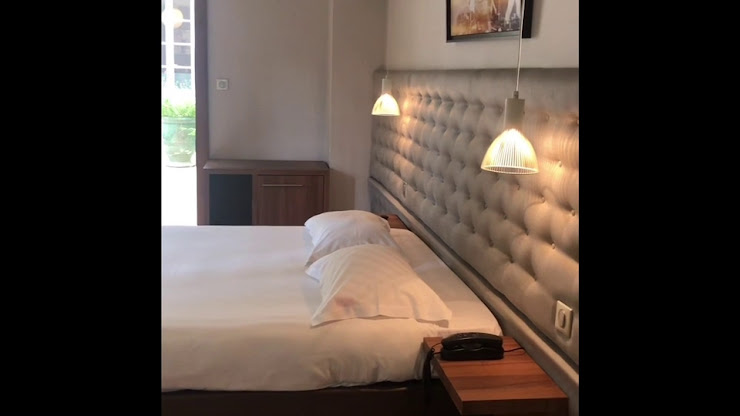 Vidéos hôtels Le Pré du Moulin - Maison Alonso - Hôtel & Restaurant 84830 Sérignan-du-Comtat