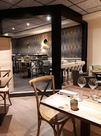 Atmosphère du Restaurant français Restaurant Le Moi de Mets à Vannes - n°1