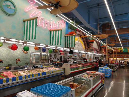 Supermarket «Vallarta Supermarkets», reviews and photos, 7900 Imperial Hwy, Downey, CA 90242, USA