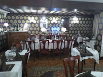 Atmosphère du Restaurant Hôtel Au Lion d'Or à Saint-Pol-sur-Ternoise - n°8