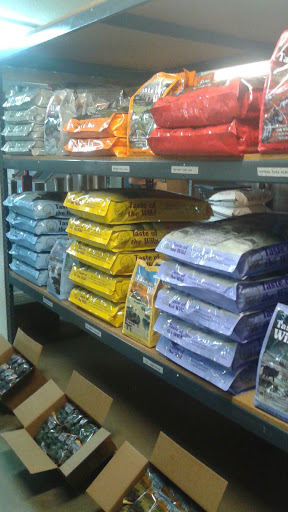 Animal Feed Store «Whittier Feed Store», reviews and photos, 12618 Penn St, Whittier, CA 90602, USA