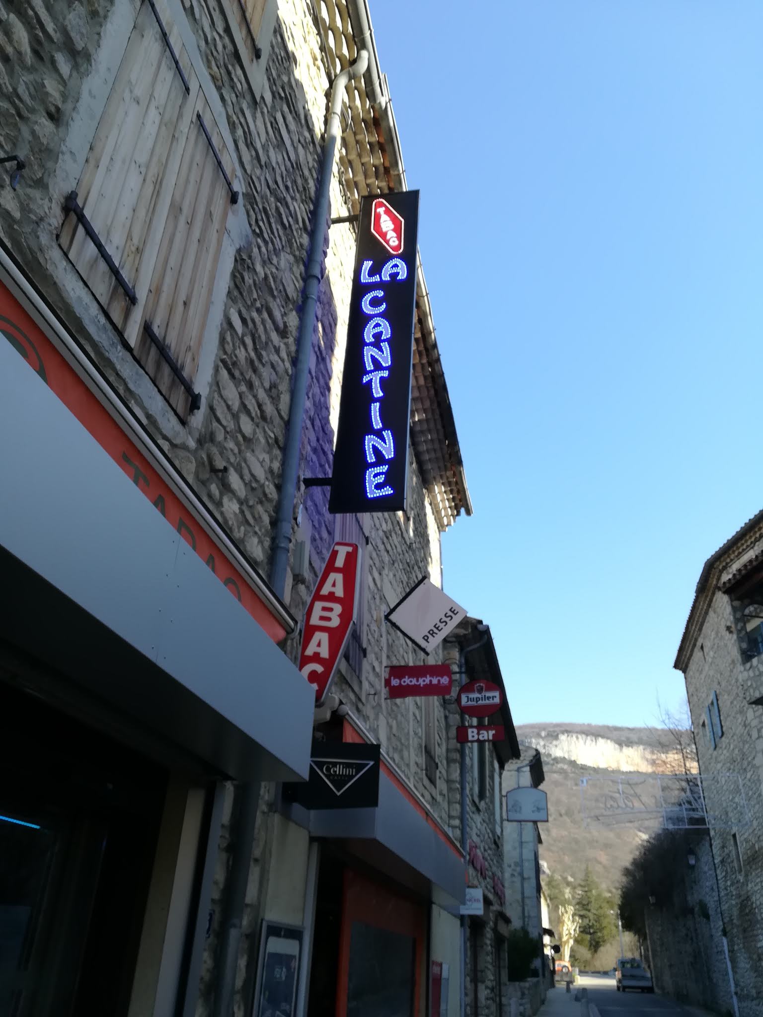 Photo n° 1 de l'avis de christain.e fait le 10/03/2019 à 13:49