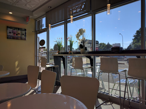 Coffee Shop «Bambu Desserts & Drinks Madison Heights», reviews and photos, 30804 John R Rd, Madison Heights, MI 48071, USA