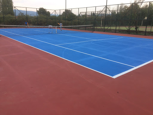 Tie Break Tenis Kulübü