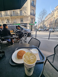 Café du Restaurant servant le petit-déjeuner Starbucks à Paris - n°12