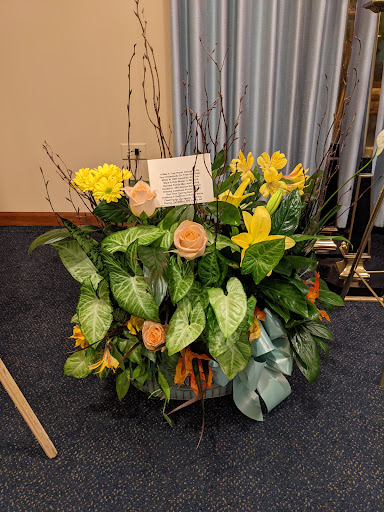 Florist «Royal Petals», reviews and photos, 188 E Wend St, Lemont, IL 60439, USA