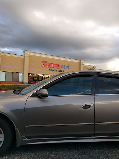 Grocery Store «Save-A-Lot», reviews and photos, 1544 Lakeview Dr, Sebring, FL 33870, USA