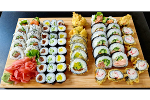 Japan sushi Bialobrzegi image