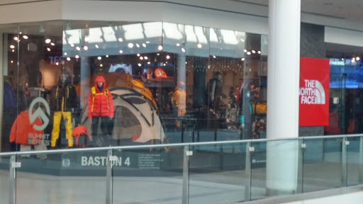Clothing Store «The North Face», reviews and photos, 250 Granite St, Braintree, MA 02184, USA