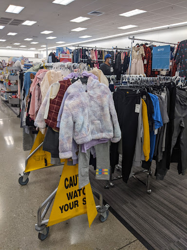 Department Store «Nordstrom Rack Cerritos Best Plaza», reviews and photos, 11111 183rd St, Cerritos, CA 90703, USA