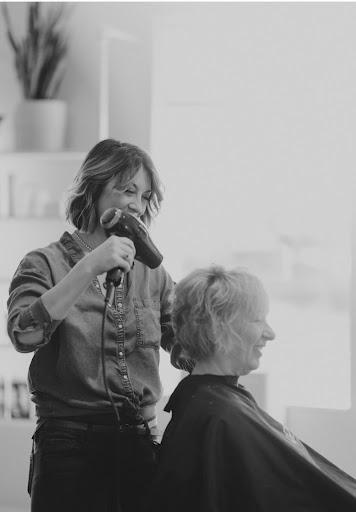 Hair Salon «b/rose beauty bar», reviews and photos, 50 Liberty St #116, Powell, OH 43065, USA