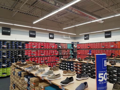 Outlet Mall «Ohio Station Outlets», reviews and photos, 9911 Avon Lake Rd, Burbank, OH 44214, USA