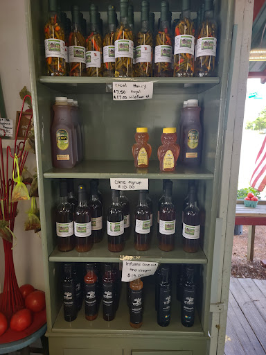 Produce Market «Crossroads Produce», reviews and photos, 10463-10487 S County Rd 39, Lithia, FL 33547, USA