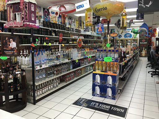 Liquor Store «PAPI LIQUORS and KEGS», reviews and photos, 1446 W 49th St, Hialeah, FL 33012, USA