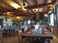 Atmosphère du Restaurant français Auberge des Roux à Paslières - n°18