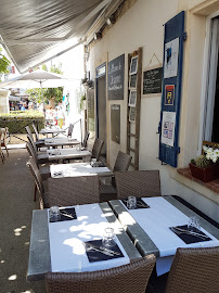 Atmosphère du Restaurant La Maison de Jeanne à Saintes-Maries-de-la-Mer - n°7