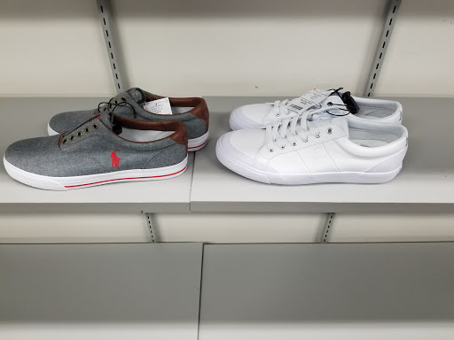 Shopping Mall «One Hundred Oaks Mall», reviews and photos, 719 Thompson Ln, Nashville, TN 37204, USA