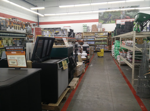 Home Improvement Store «Tractor Supply Co.», reviews and photos, 8171 Lapeer Rd, Davison, MI 48423, USA