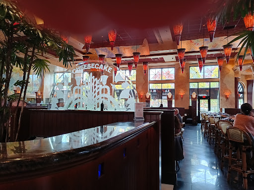 Restaurant «The Cheesecake Factory», reviews and photos, 148 Crocker Park Blvd, Westlake, OH 44145, USA