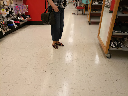 Department Store «T.J. Maxx», reviews and photos, 5627 Concord Pike, Wilmington, DE 19803, USA