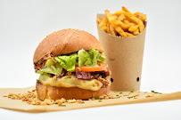 Hamburger du Restauration rapide BREAKING FOOD - Burgers, Poutines, Fish & Chips à Valence - n°4