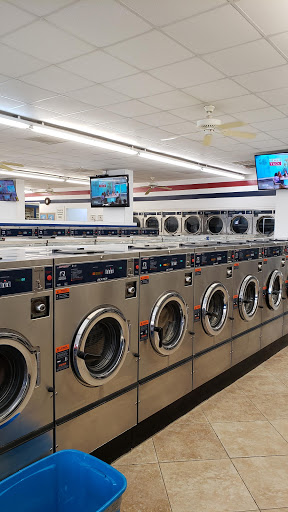 Laundromat «Clute Washateria», reviews and photos, 113 Brazosport Blvd N, Clute, TX 77531, USA