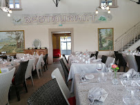 Atmosphère du Restaurant français Restaurant du Pont à Saint-Didier-sur-Chalaronne - n°3