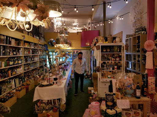 Liquor Store «Sobe Liquors», reviews and photos, 1609 Alton Rd, Miami Beach, FL 33139, USA