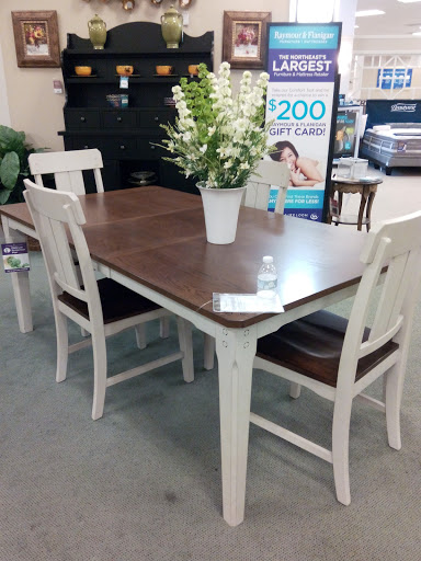 Furniture Store «Raymour & Flanigan Furniture and Mattress Store», reviews and photos, 895 E Gate Blvd, Garden City, NY 11530, USA
