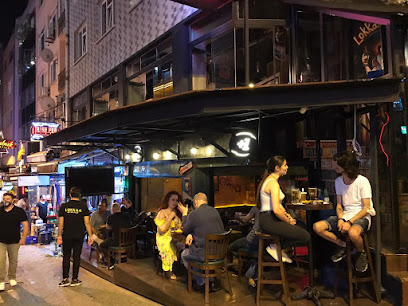 Lokkaa Irish Pub Beşiktaş