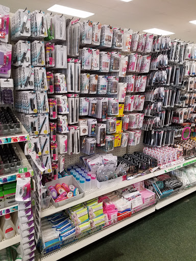 Dollar Store «Dollar Tree», reviews and photos, 5040 Wellington Ave, Ventnor City, NJ 08406, USA