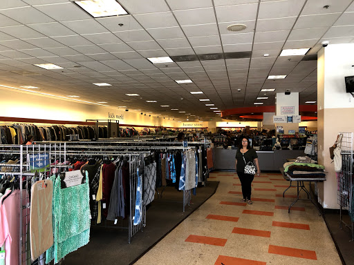 Store «Goodwill - Whittier», reviews and photos, 15214 Whittier Blvd, Whittier, CA 90603, USA