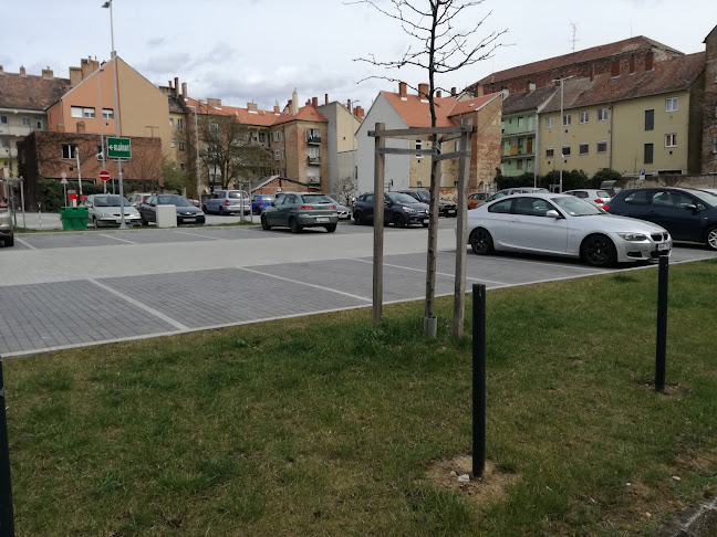 Kőszegi utcai parkoló