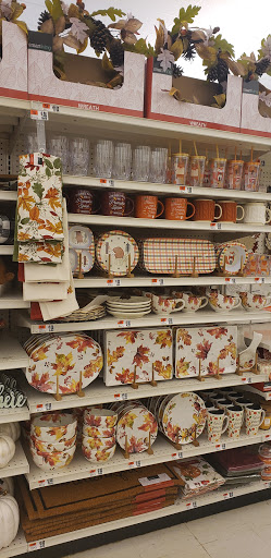 Grocery Store «Stop & Shop», reviews and photos, 275 Highland Ave, Cheshire, CT 06410, USA