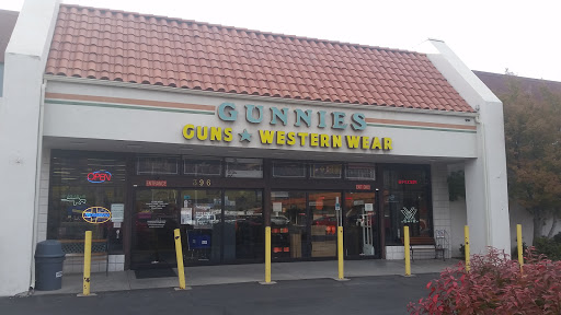 Gun Shop «Gunnies», reviews and photos, 396 State St, Orem, UT 84058, USA